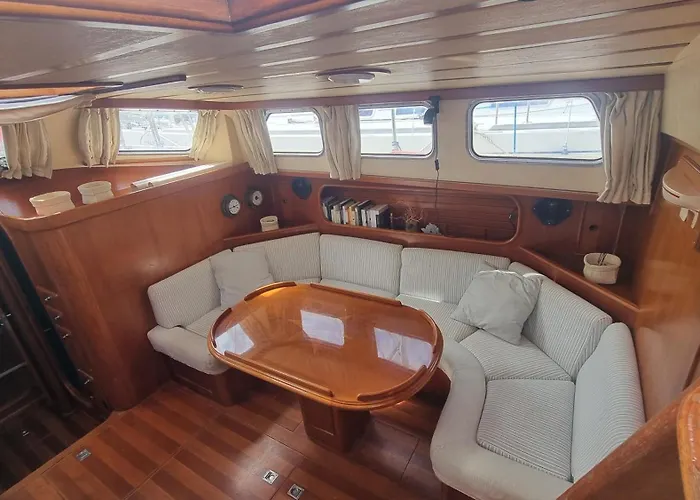 Velero Clasico De Madera Sada