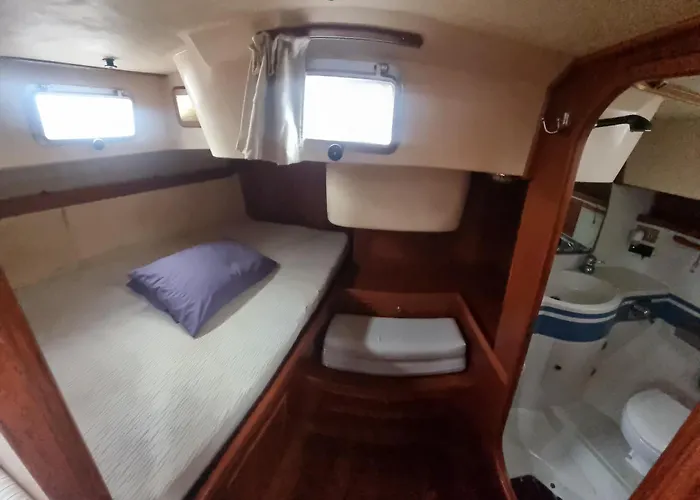 Velero Clasico De Madera Sada